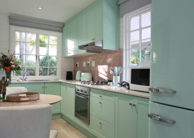Sanddrif Pool Cottage Kitchen